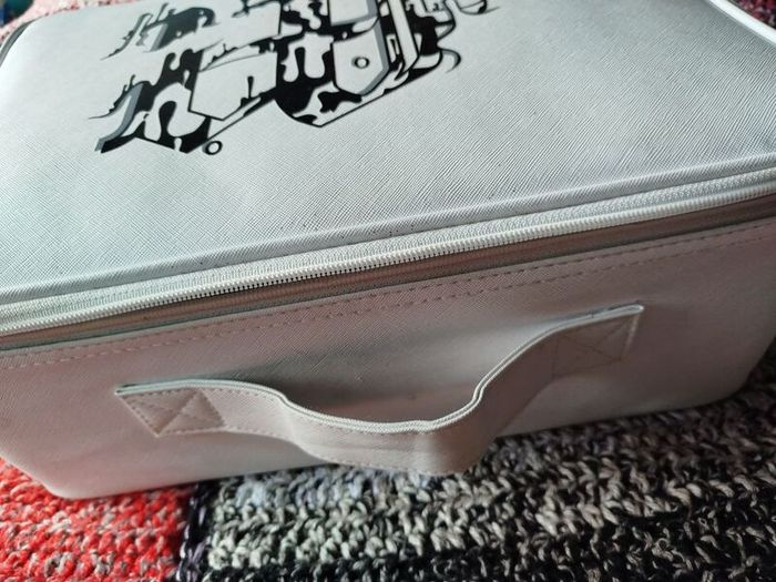 Make up case