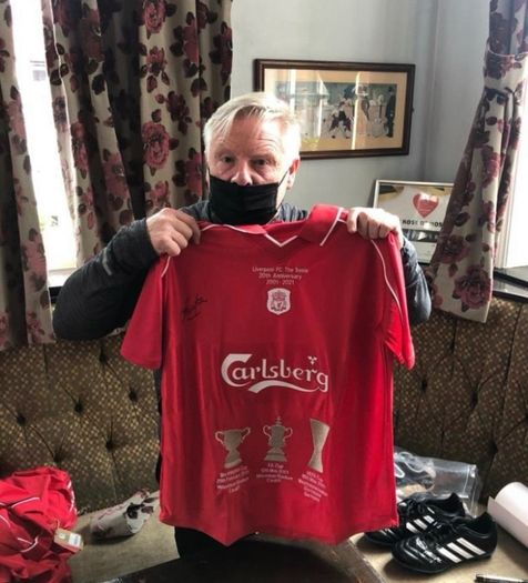 liverpool signed shirt