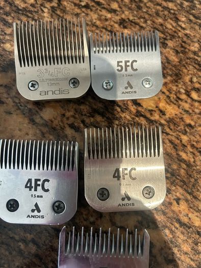 Andis Ultra dog clippers with blades . One blade brand new