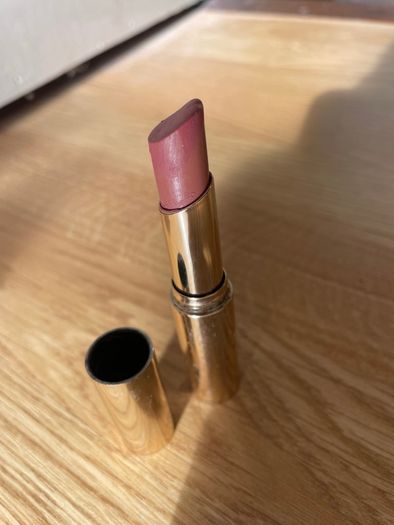 Flormar Deluxe Cashmere Lipstick