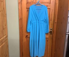 Dress L/XL fits size 14/16