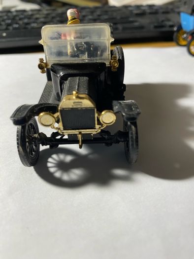 Corgi Ford model T 1965 black