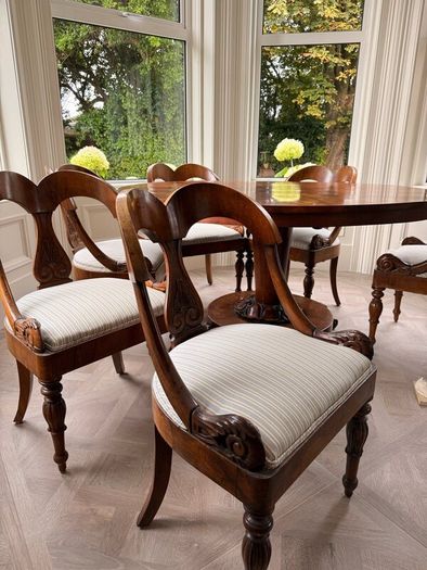 William IV style flame mahogany table & chairs