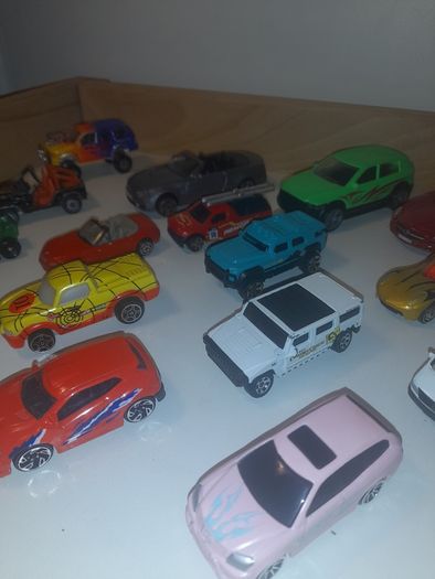 Die Cast Car Lot