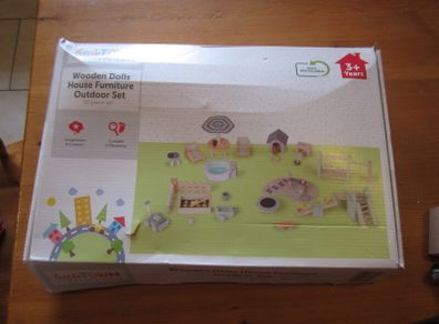 Little Town    wooden dolls outdoor furniture set