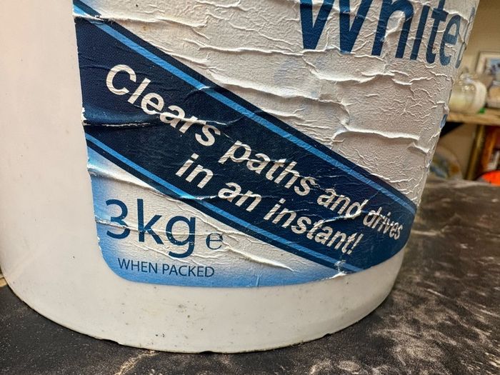 White De-Icing Salt 3kg bucket