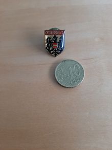 Austria pin badge