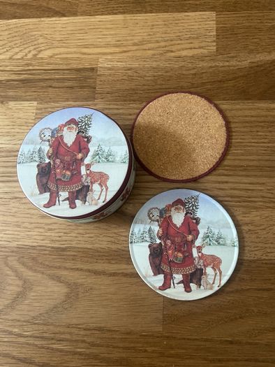 Santa Tin with 6 coasters Christmas decoration