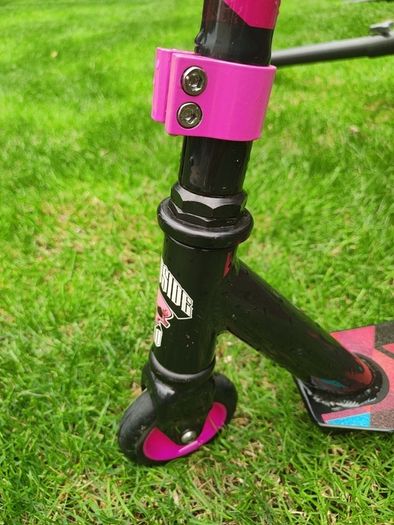 Kids stunt scooter