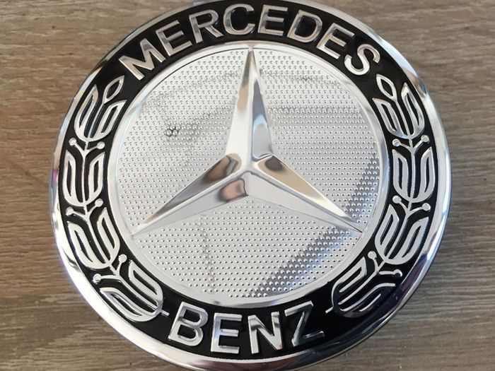 Black-Silver 75mm Mercedes wheel Caps 4pcs A1714000025