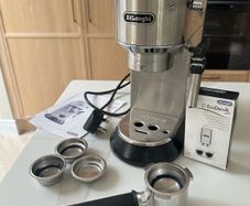 DeLonghi Dedica Style EC 685 Espresso Coffee Machine Metal