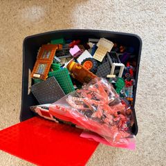 Large Box of Mixed LEGO Random Pieces & Bits