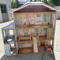 dolls house free