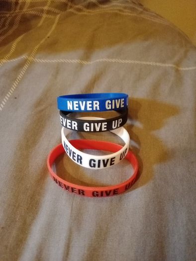 Silicone Bracelets with Slogan