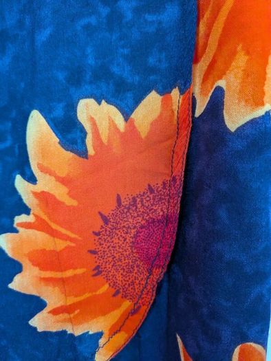 Vintage wrap around skirt - size M - beachwear or layering