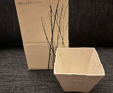 Belleek Living wax votive