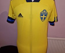 Sweden 2019 Home Jersey - Small size