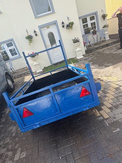 Box trailer