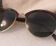 Gucci  Prada Tom Ford Marc Jacobs  Ray-ban