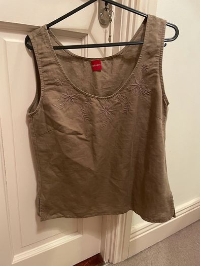 Olsen khaki brown scoop neck linen top size 10