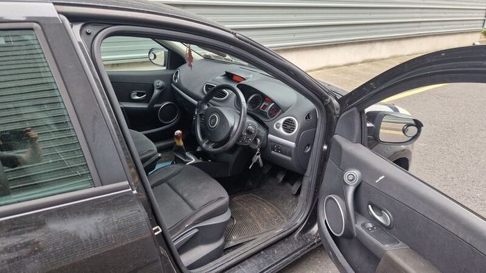 2015 Toyota Yaris 1ltr petrol Tax and New nct