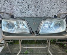 saab 9-5  xenon headlights