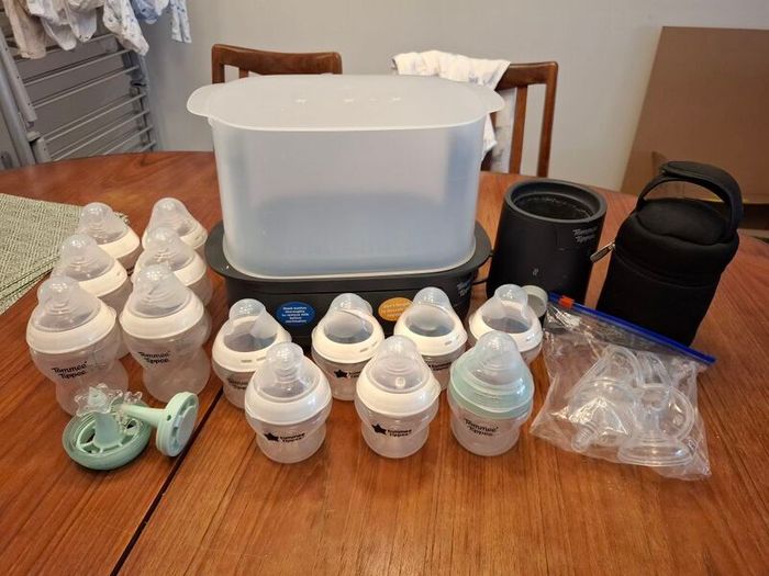 Tommee Tippee Steriliser, Warmer and Bottles