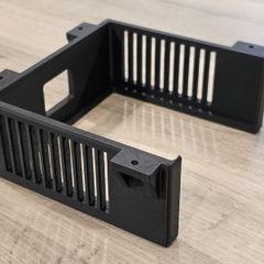 3D printed Under desk mounting bracket for UGREEN 200W 8-Port Charging Station
