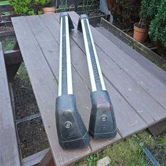 Mercedes C-Class W204 Roof bars.