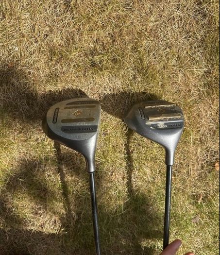 30 variety mix of rare clubs including iron sets, woods, chippers and putters