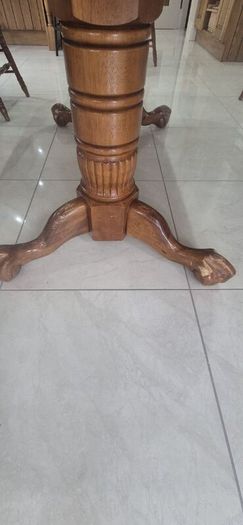Dining Table and 8 chairs