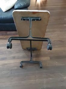 table with wheels