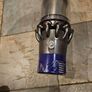 Dyson V10 sv12  man unit and charger Image 5