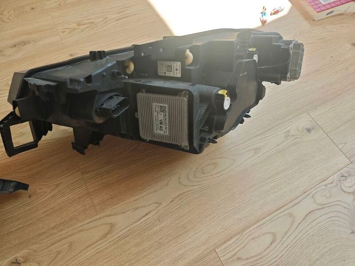 WV ID 4 headlight