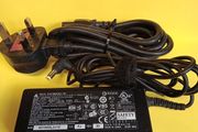 Delta /19-volt Power Adaptor