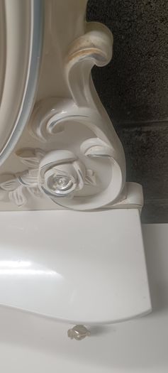 French-style dressing table