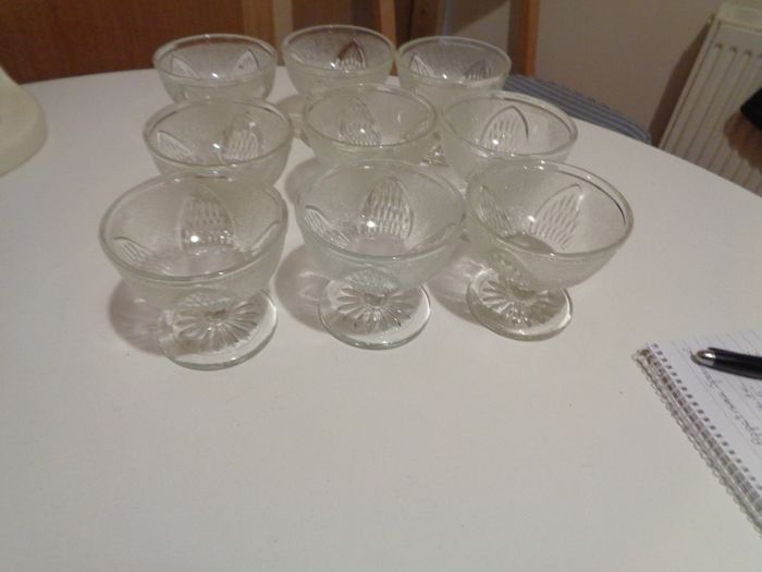 Vintage Stemmed Glass Ice Cream Bowls x 9 for Sale