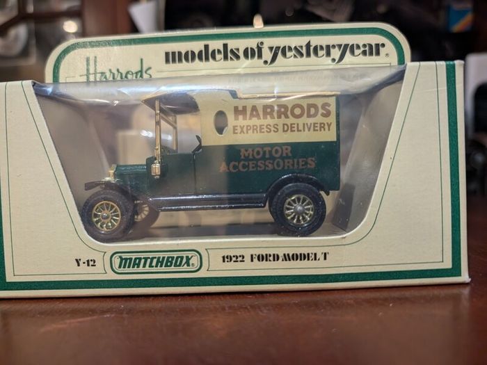 Vintage Matchbox "Models of Yesteryear" - Boxed Set (6)