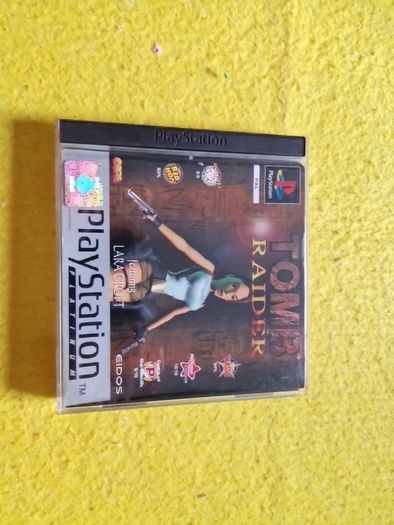 Tomb raider PlayStation1 ps1 PlayStation2 ps2 games Original