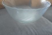 Fruit Bowl/Large Clear Glass Fruit Bowl .. Size: 4" H x 10" W