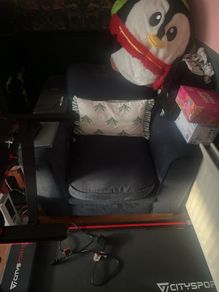 free arm chair