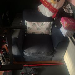free arm chair