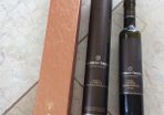 Jackson Triggs ice wine box and bottle
