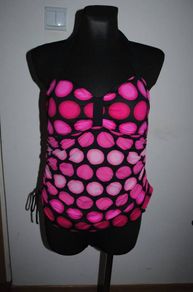 Marks&Spencer Pink Mix Medium leg swimsuit size UK18 EU46 cup C/D Postage included