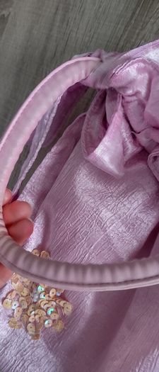 Pink bag barely worn