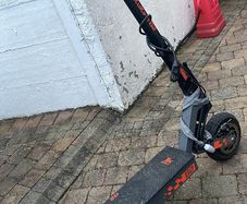Kukirin g2 electric scooter