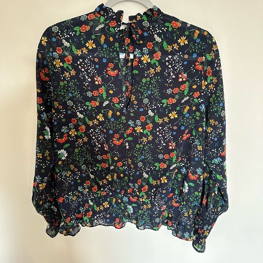 H&M floral blouse