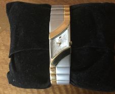 Watches - Ladies Pulsar Quartz.