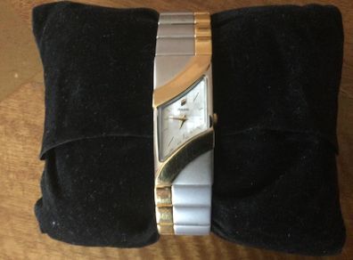 Watches - Ladies Pulsar Quartz.