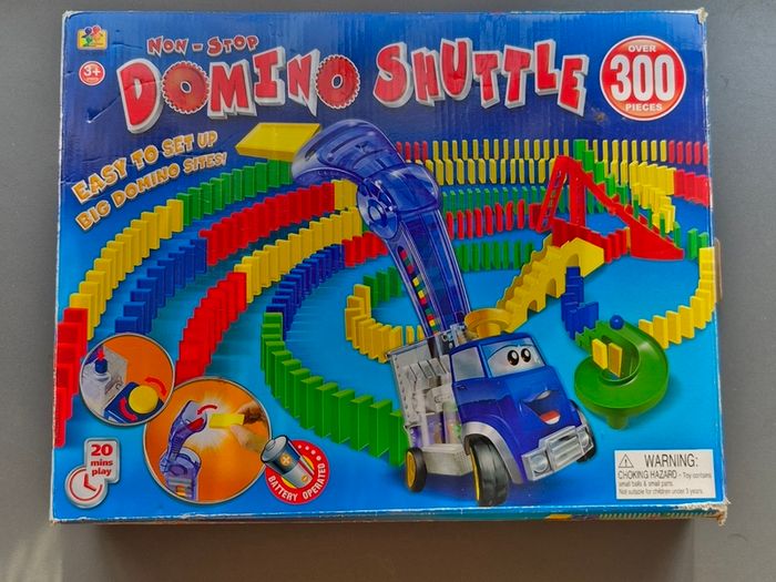 Automatic Domino Shuttle Set  Great Fun for Kids